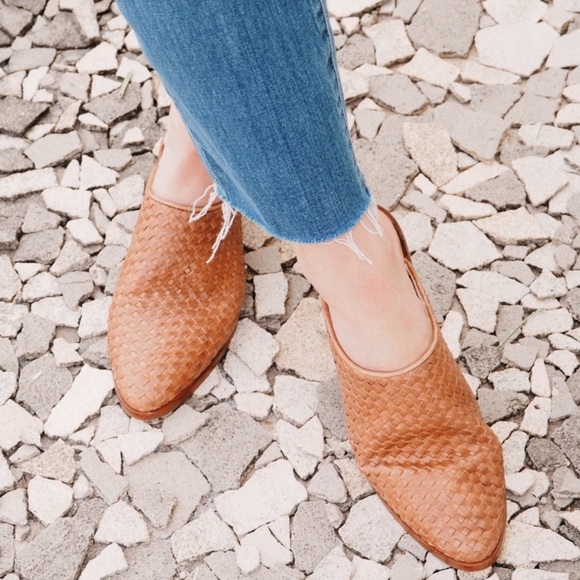 Nisolo Ama Woven Leather Slip On Mules - Picture 3 of 13